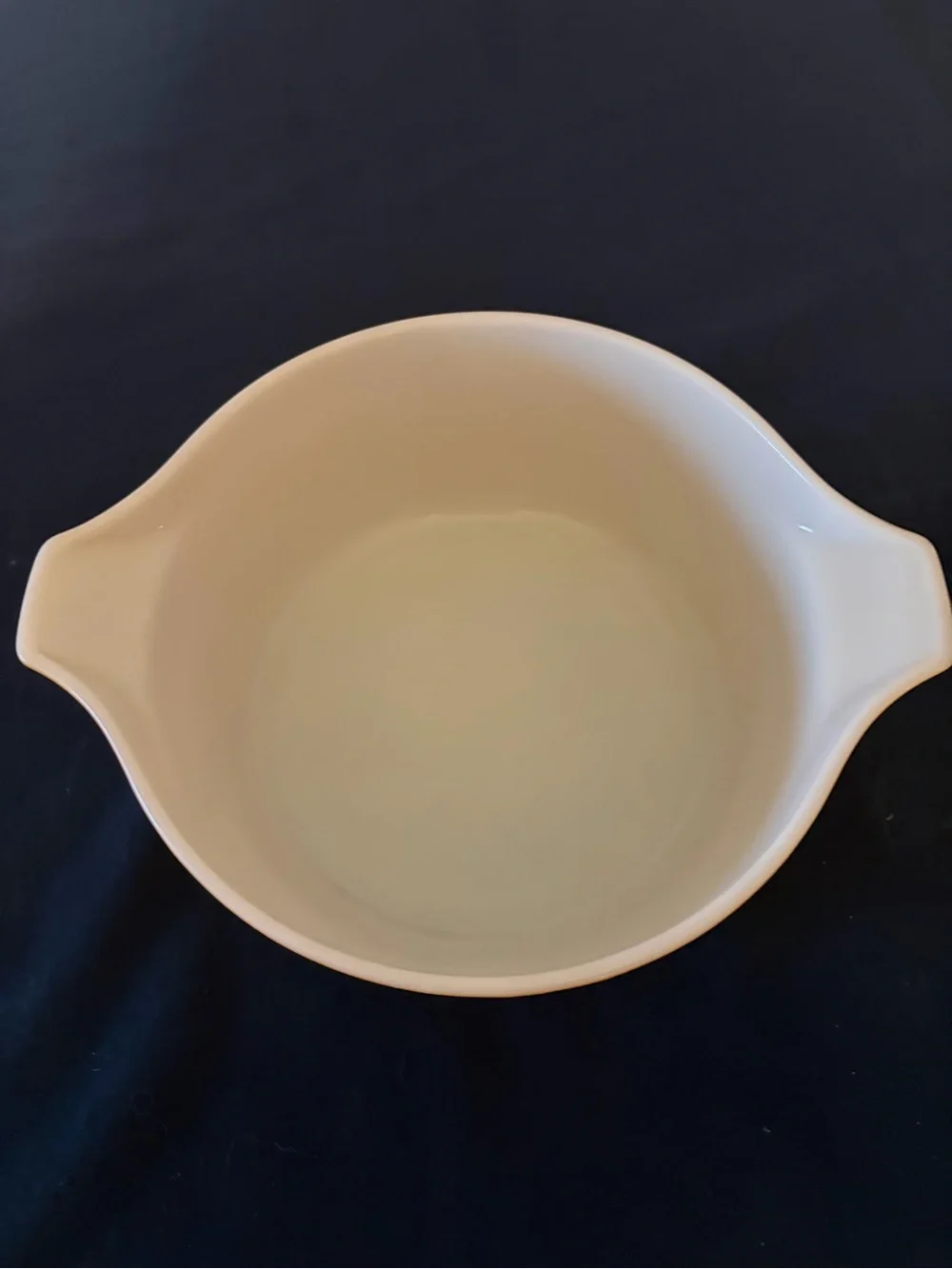 Vintage Pyrex Butterfly Gold 475-B 2.5qt Casserole Dish No Lid.